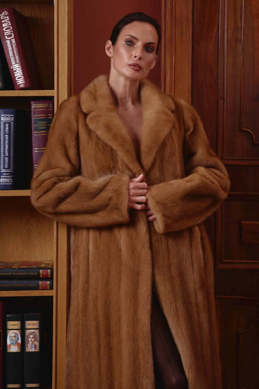 Leontine Cappotto in Visone