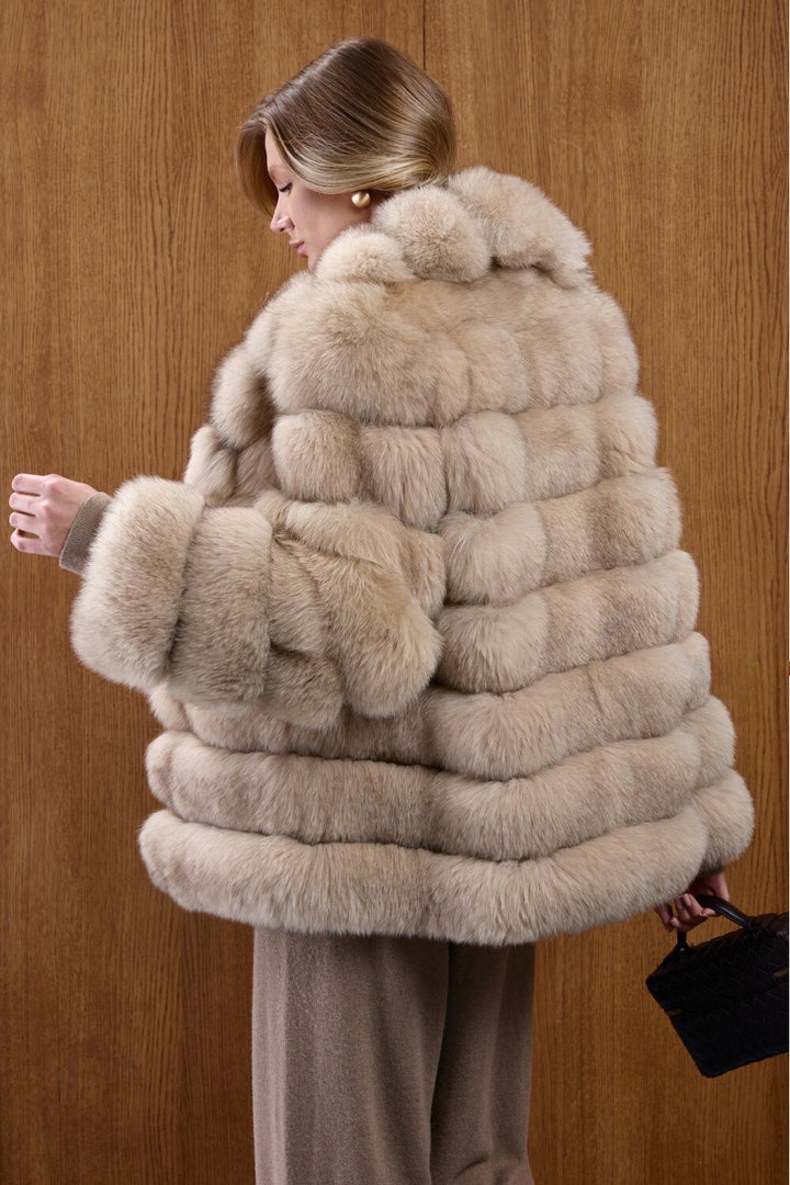 EDICIÓN LIMITADA Abrigo de piel de zorro Sana