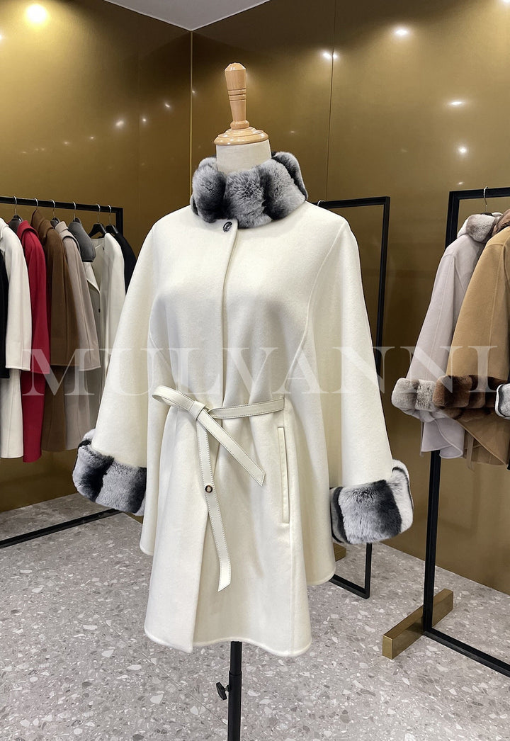 Women’s high-quality Cashmere Cape with Rex Rabbit Fur, classic cut, funnel neckline, leather belt, made in Italy, luxurious fabrics.