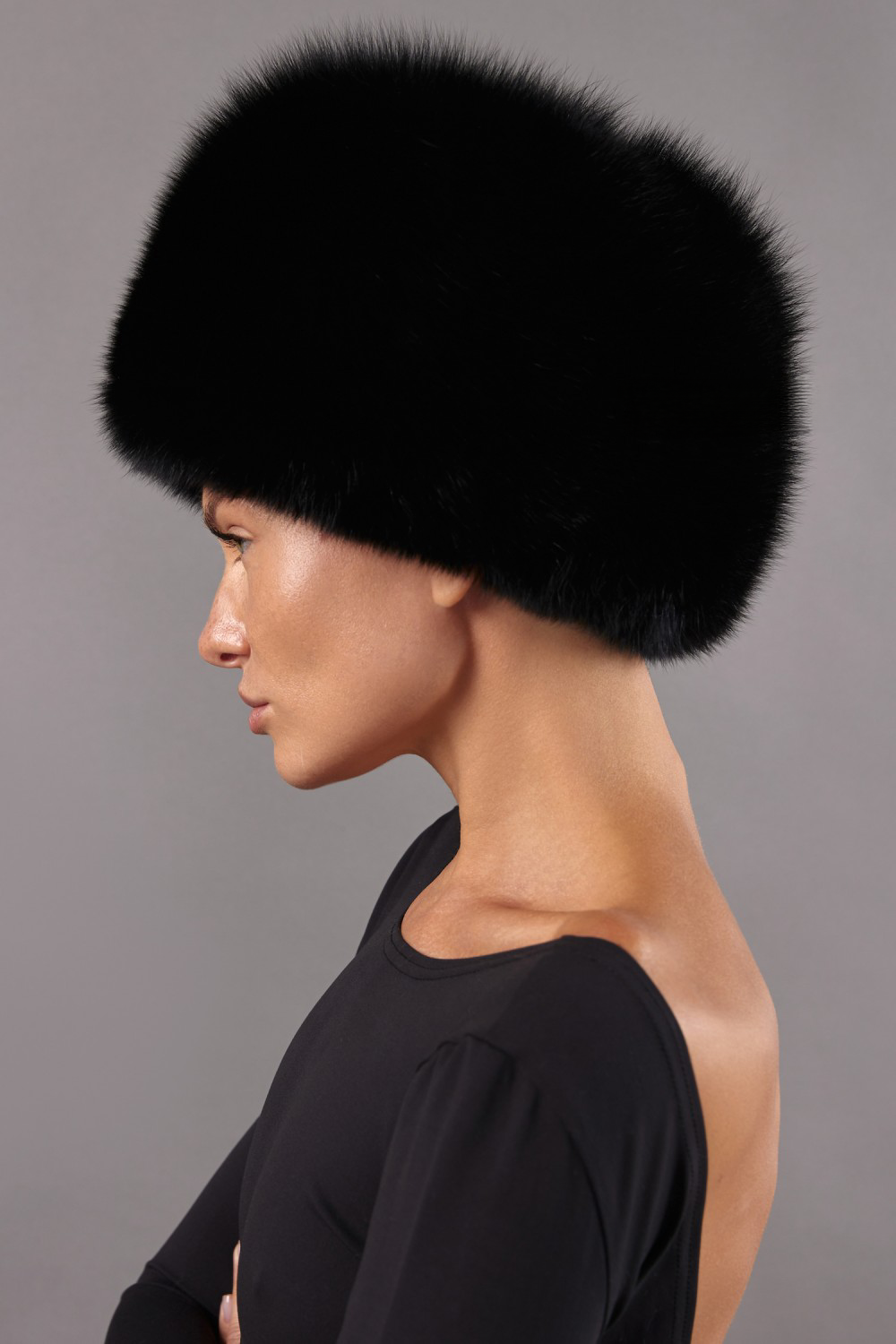 Cappello in pelliccia di volpe slava